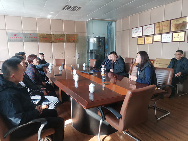 Federacja Przemysłu i Handlu w Shandong odwiedziła firmę Tangshan Jinsha